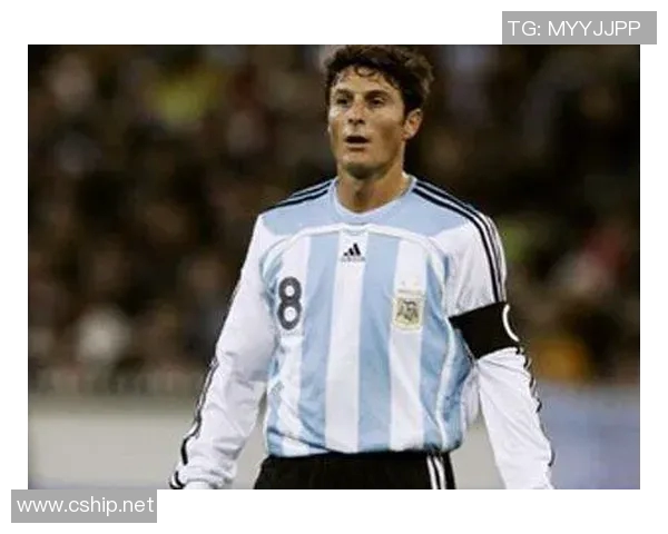 阿根廷足球传奇萨内蒂的辉煌生涯与不朽贡献揭秘